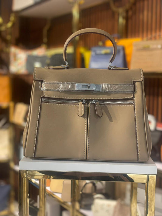 Hermes Kelly Lakis Handbag